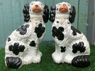 Mid 19thc Staffordshire Seated Black & White Spaniel Dogs C1850s