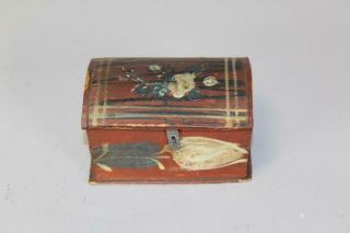 RARE 19TH C PA GERMAN PAINT DECORATED MINIATURE WOODEN DOME TOP TRINKET BOX 5