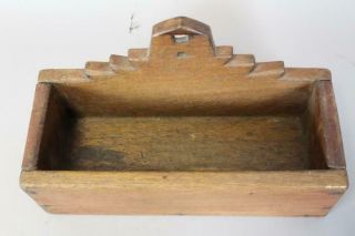 A FINE 18TH C PENNSYLVANIA HANGING CANDLE OR WALL BOX SAWTOOTH CREST IN WALNUT 6