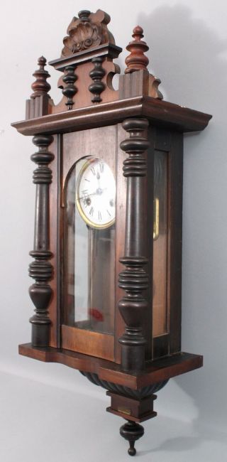Antique Late 19thC JUNGHANS German Wall Clock Walnut Case Pendulum & Key 11