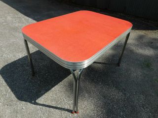 Vintage c1958 Mid Century Modern Ice Crackle Red & Chrome Kitchen Table 2