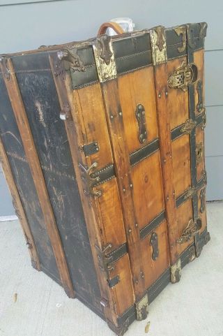 RARE ANTIQUE VINTAGE OAK WOOD LEATHER 1800s 19th Century RESTORED STEAMER TRUNK 9