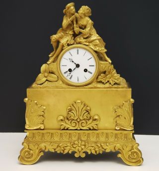 19th c Antique French Empire Figural Bronze Ormolu Mantle Clock w Loving Couple 2