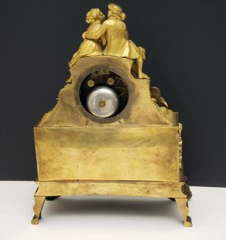 19th c Antique French Empire Figural Bronze Ormolu Mantle Clock w Loving Couple 8