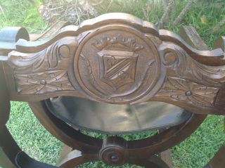 Vintage Savonarola Chair Italy With Crest Back Wooden.  Carving Design 7