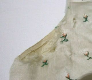 18thc Hand Embroidered Ivory Silk Waistcoat a/f (2) 6