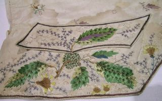 18thc Hand Embroidered Ivory Silk Waistcoat a/f 8