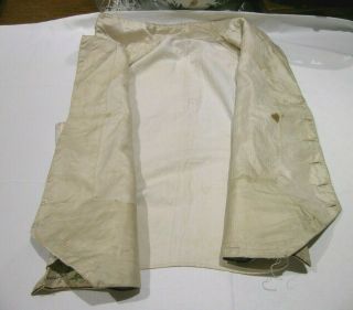 18thc Hand Embroidered Ivory Silk Waistcoat a/f 9
