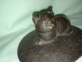 Antique Cast Iron Black CAT SITTING ON RUG Doorstop rare hard to find door stop 3