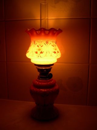 RARE CRANBERRY GLASS MINIATURE KEROSENE OIL LAMP WITH MATCHING SHADE 9