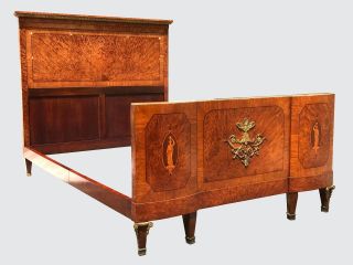 FRENCH LOUIS XVI STYLE BURL WALNUT ANTIQUE QUEEN SIZE BED WITH EXTENSIVE INLAY 3