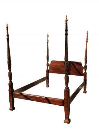 Queen Size Chippendale Antique Style Cherry & Mahogany Rice Carved 4 Post Bed