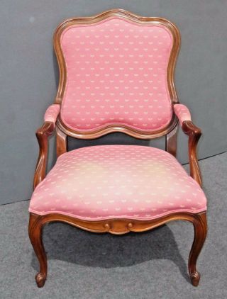 Vintage Ethan Allen French Country Carved Pink Accent Chair Dragonfly Print
