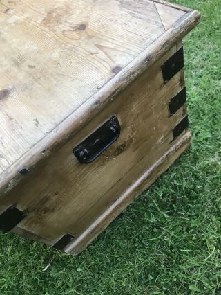 Victorian Pine Bedding Box Wooden Storage Box Chest 6