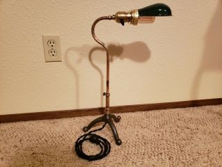 Antique Faries Manufacturing Company Portable Tripod Stand Lamp 2
