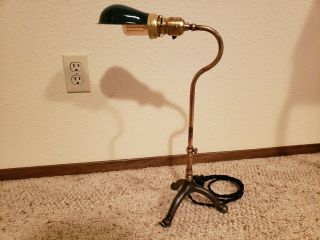 Antique Faries Manufacturing Company Portable Tripod Stand Lamp 3