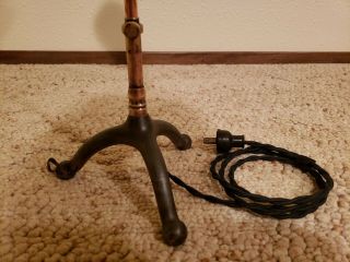 Antique Faries Manufacturing Company Portable Tripod Stand Lamp 4