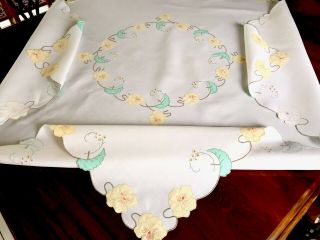 Vintage Hand Embroidered AppliquÉ White Linen Tablecloth 50x50 Inch