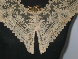 Antique Belgian Point de Gaze Lace Collar Handmade Bobbin Lace Dress Front 5