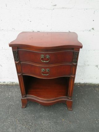Mahogany Double Serpentine Front Nightstand Side End Table 9661