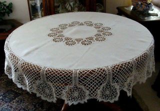 Fab Antique Linen Hand Made Bobbin Lace 70 " Round Tablecloth Pristine