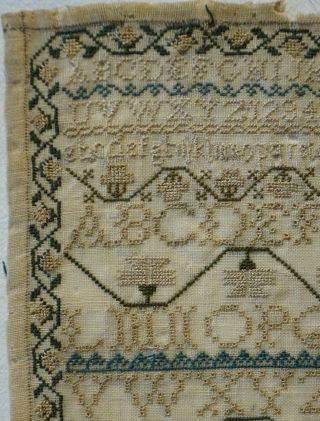 SMALL EARLY/MID 19TH CENTURY ALPHABET & MOTIF SAMPLER BY ELIZA WORS - c.  1840 4