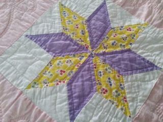Vintage Feedsack Fabric Star Quilt 30s 40s Floral Novelty Pink Accents 70x95 10