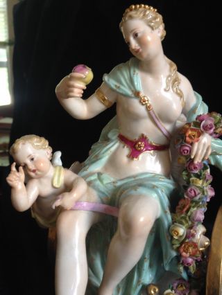 1880s Meissen - Venus w Apple & Cupid riding in a Glorious Open Shell Chariot 6