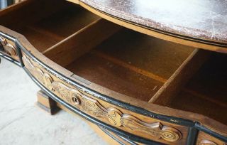 Fine Large Antique American Victorian Walnut Chest of Drawers and Mirror 19th ce 10