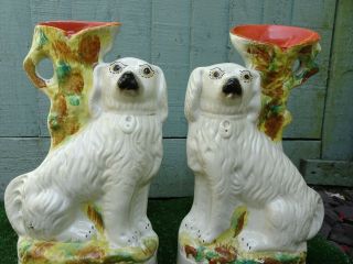 PAIR: 19thC STAFFORDSHIRE SPANIEL DOGS WITH LARGE SPILL VASES c1880 4