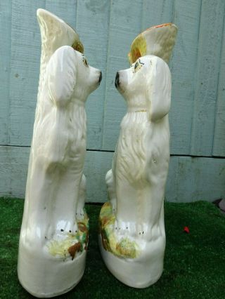 PAIR: 19thC STAFFORDSHIRE SPANIEL DOGS WITH LARGE SPILL VASES c1880 5