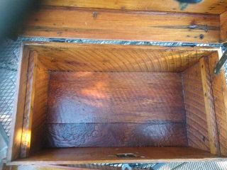 Refinished doll trunk with key 8