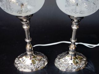 PAIR VINTAGE SILVER PLATE MANTLE LAMPS WITH ETCHED/FROSTED HURRICANE SHADES 7