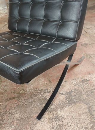 Barcelona Chairs - Vintage Black Leather Seats - A Pair 6