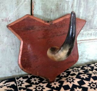 Old Primitive Cow Horn Wall Mount Coat Hat Hook Wood painted plaque Western 2