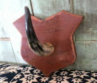 Old Primitive Cow Horn Wall Mount Coat Hat Hook Wood painted plaque Western 3