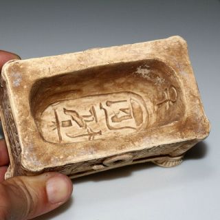 MUSEUM QUALITY ROMAN ERA EGYPTIAN WHITE STONE DECORATED SAFE BOX CIRCA 100 - 400 A 7