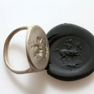 Museum Quality Roman Silver Seal Ring Circa 100 - Bc - Ad