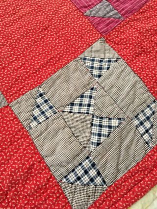 STUNNING IN RED ANTIQUE HANDMADE HOUR GLASS CHURN DASH QUILT 66 