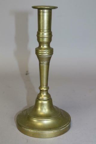 A FINE LATE 17TH C TURNED BRASS CANDLESTICK CONTINENTAL C1690 - 1720 IN OLD PATINA 2