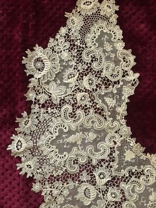 ANTIQUE GUIPURE LACE SHAWL - Embroidery on Silk net 53 