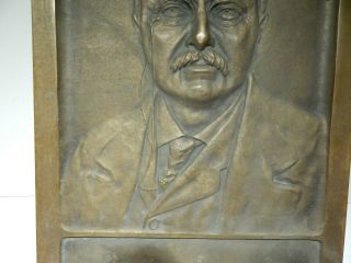LARGE PRESIDENT THEODORE TEDDY ROOSEVELT HIGH RELIEF BRONZE PLAQUE - 14 X 9 3/4 10