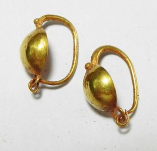 ZURQIEH - AS13523 - ANCIENT ROMAN GOLD EARRINGS.  100 - 200 A.  D 2