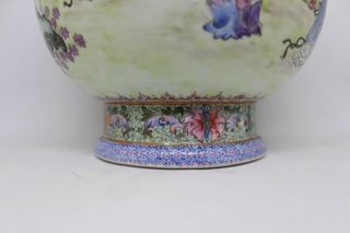 Museum Quality Chinese Porcelain Vase Signed 7