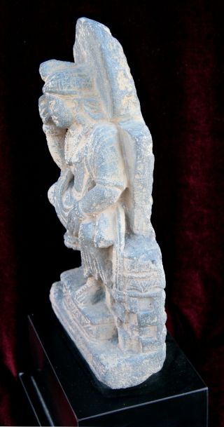 An Authentic 2nd - 3rd Century AD Ancient Gandharan Kushan Figurine Stone Statue 10