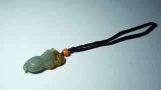 A Carved ' Double - Gourd ' Jadeite Pendant 2