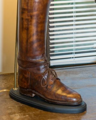 Brown Antique English Riding Boot Lamps with Custom Wooden Trees 4