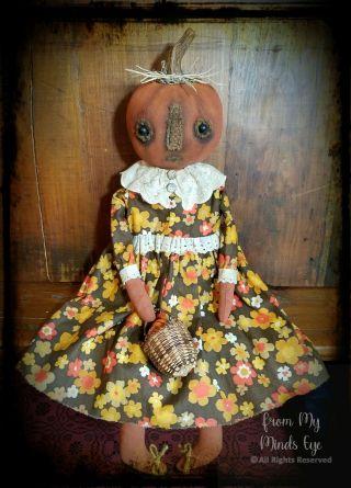 ☆ Primitive Folk Art Halloween Fall OOAK Pumpkin Doll w/Basket Sit or Hang ☆ 4