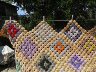 ANTIQUE HAND STITCHED YOYO FEEDSACK QUILT 7