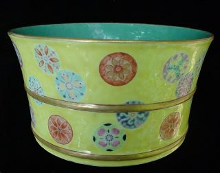 Chinese 19th C.  Yellow Ground Porcelain Medallion Flower Balls Planter Pot Jaune
